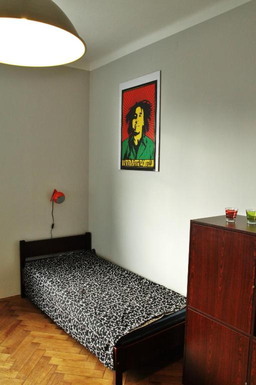 Tramp Aparthostelクラクフ 部屋 写真